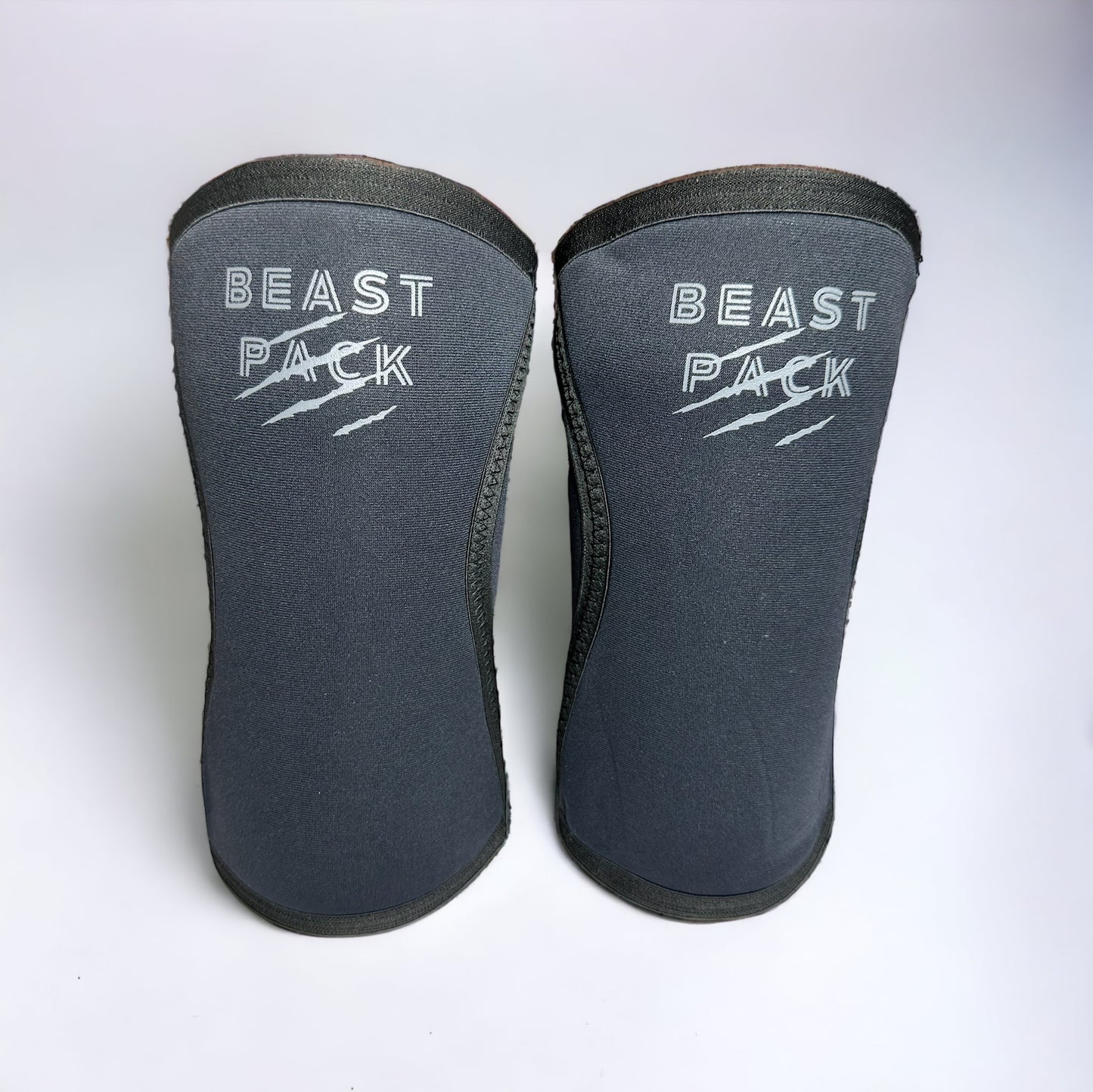 Knee sleeves