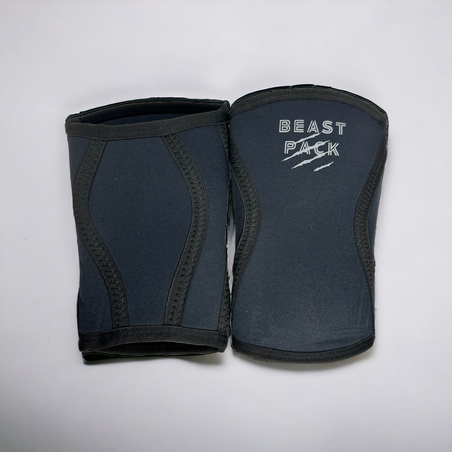Knee sleeves