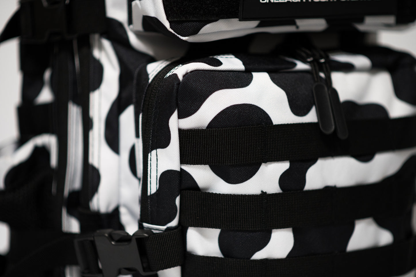 BEASTPACK COW PRINT 25L