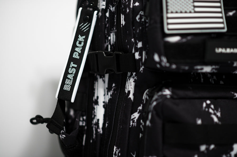 BEASTPACK TIE DYE BLACK 25L