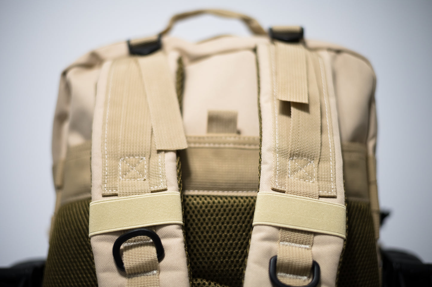 BEAST PACK BEIGE 45L