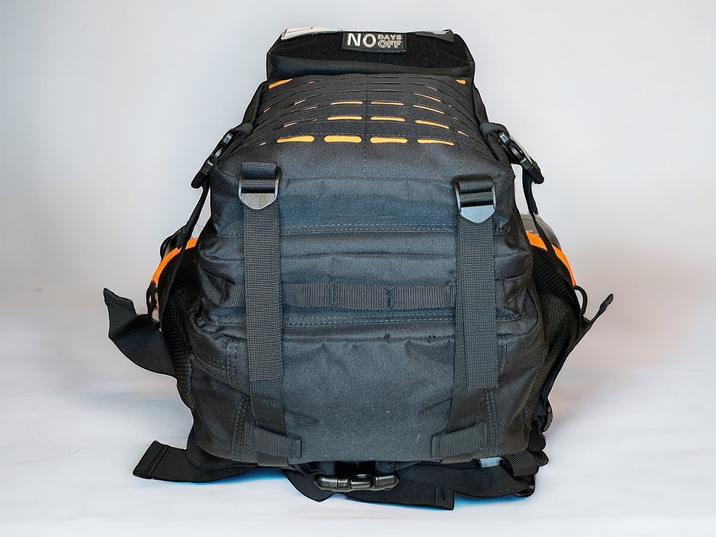 BEASTPACK Black and orange 45L